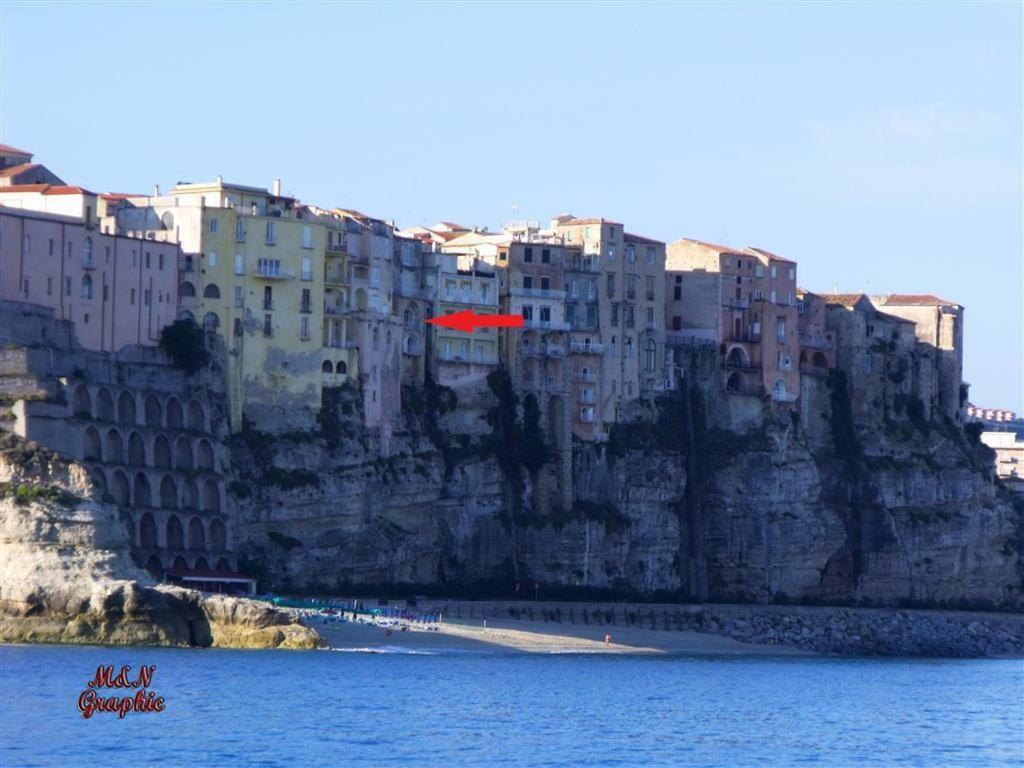 Isola Bella Sea-View Apartment Тропея Экстерьер фото